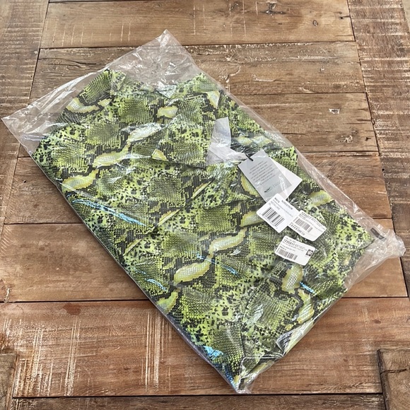 NOIZE Neon Lime Maya Faux SnakeskinTrench Coat NWT - Picture 12 of 15